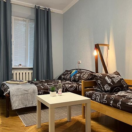 Ararat-Klovskaya Hostel-Apartments Kiev 外观 照片