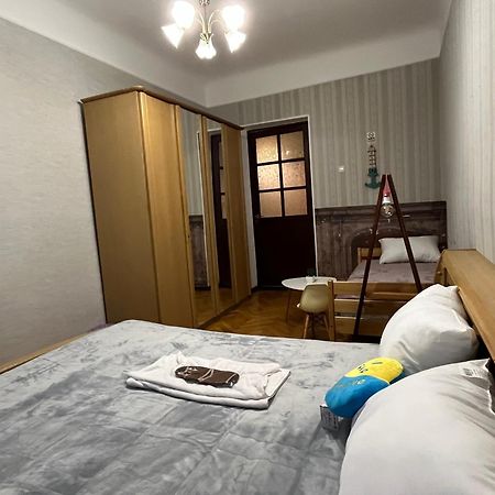 Ararat-Klovskaya Hostel-Apartments Kiev 外观 照片