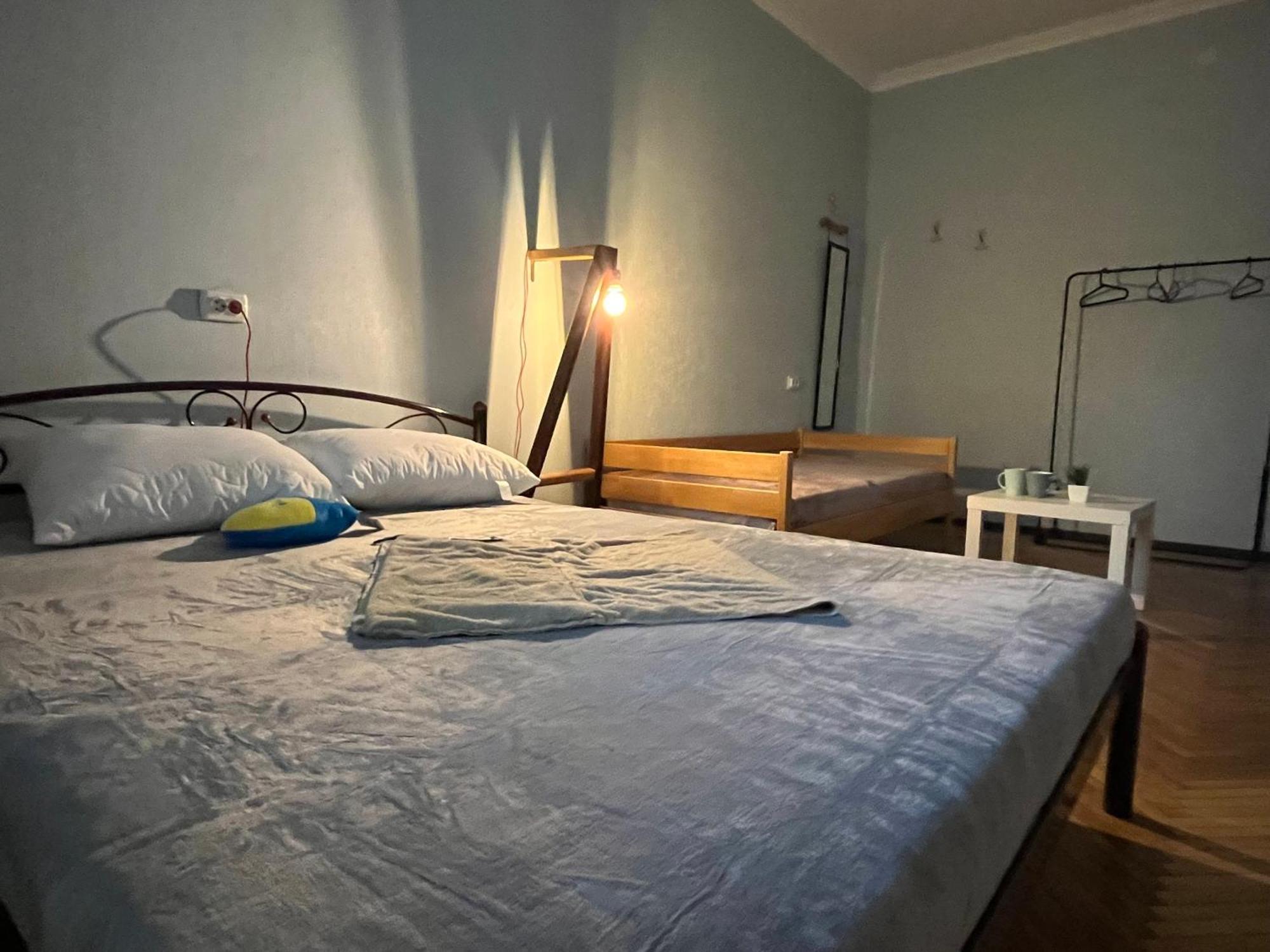 Ararat-Klovskaya Hostel-Apartments Kiev 外观 照片