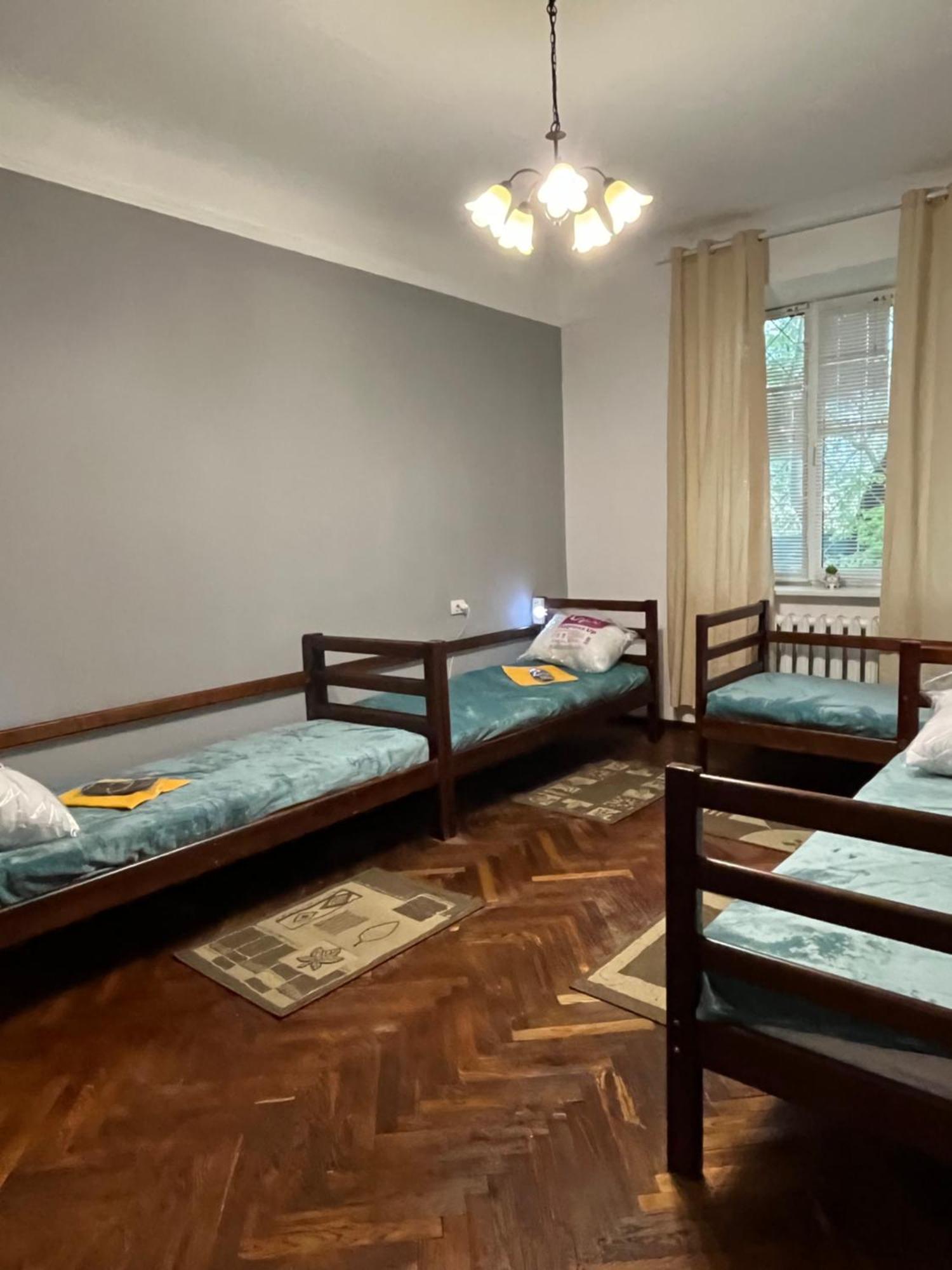 Ararat-Klovskaya Hostel-Apartments Kiev 外观 照片