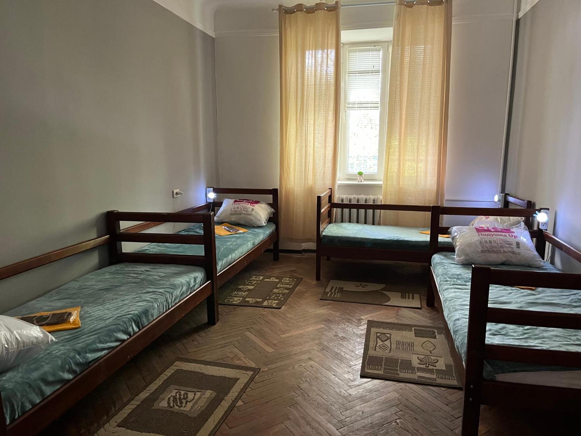 Ararat-Klovskaya Hostel-Apartments Kiev 外观 照片
